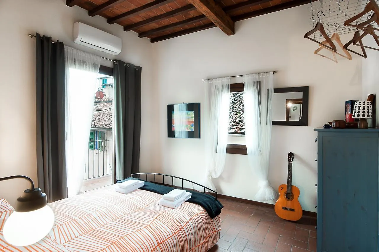 Apartment Authentic Flat In The City Center Florence
