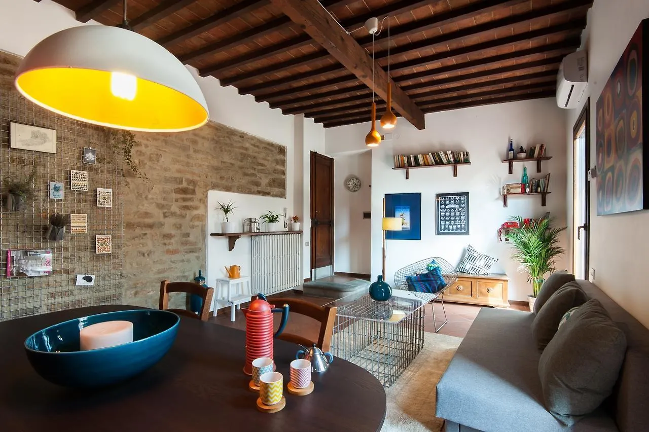 Authentic Flat In The City Center Florence