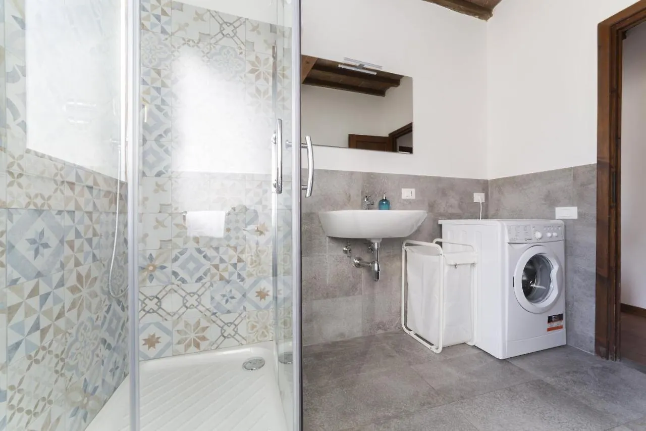 Authentic Flat In The City Center Florence Apartment